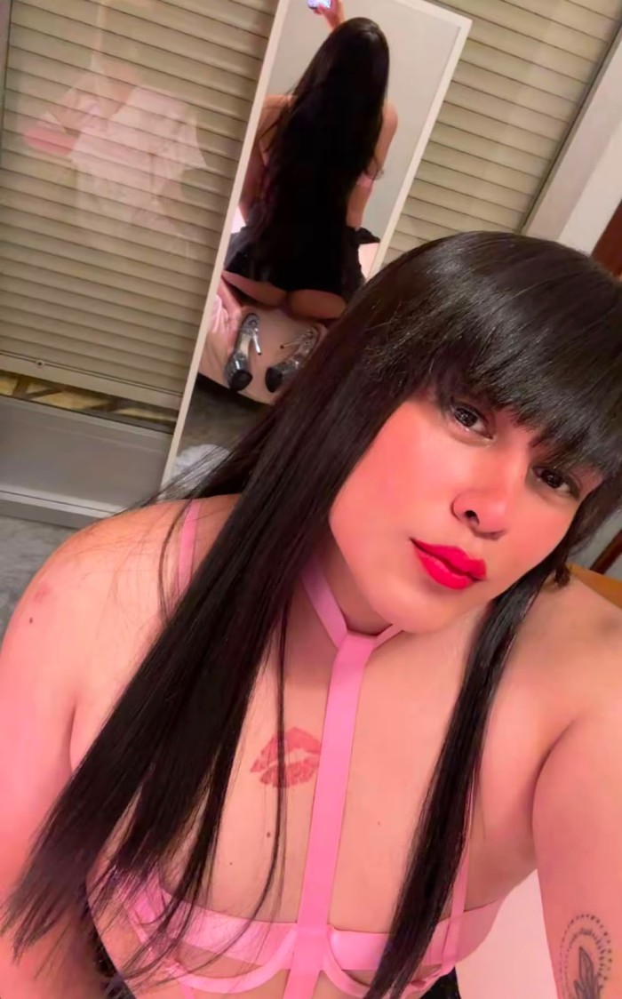 Puta trans muy guarra y juguetona en torrevieja