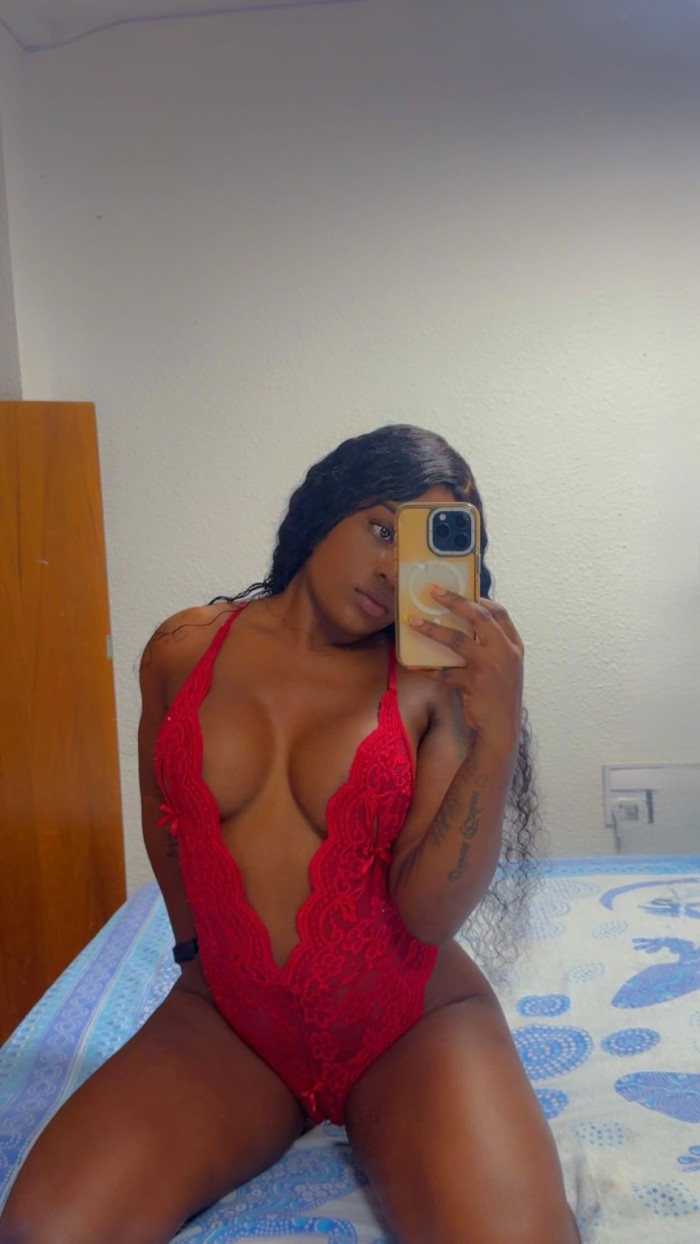 ARDIENTE SENSUAL APASIONADA DESEOSA DE SEXO
