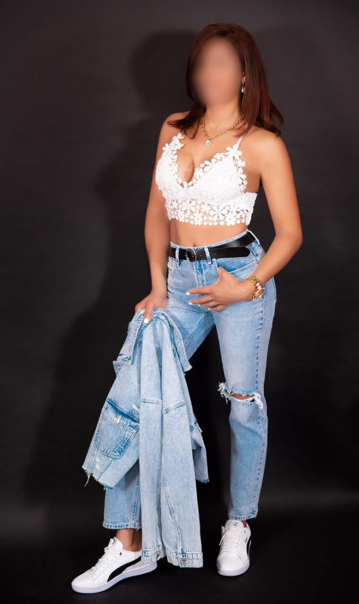 KAROL DISCRETA TRIOS PAREJA FIESTERA SOLO DE JUEVES A DOMINGO, DURANGO