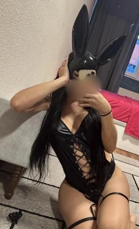 VEN DE FIESTA CONMIGO FIESTERA GUARRILLA