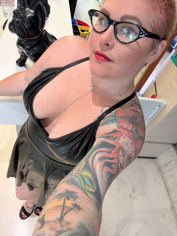AMA AGATHA TU EXPERIENCIA INOLVIDABLE QUE JAMAS QUISISTE PROBAR
