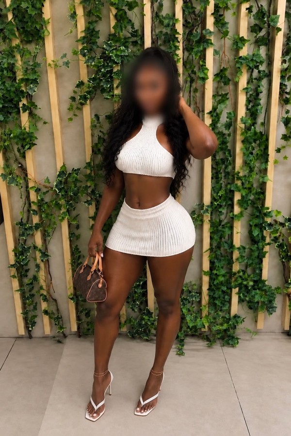 Andrea chica cariñosa y deportista