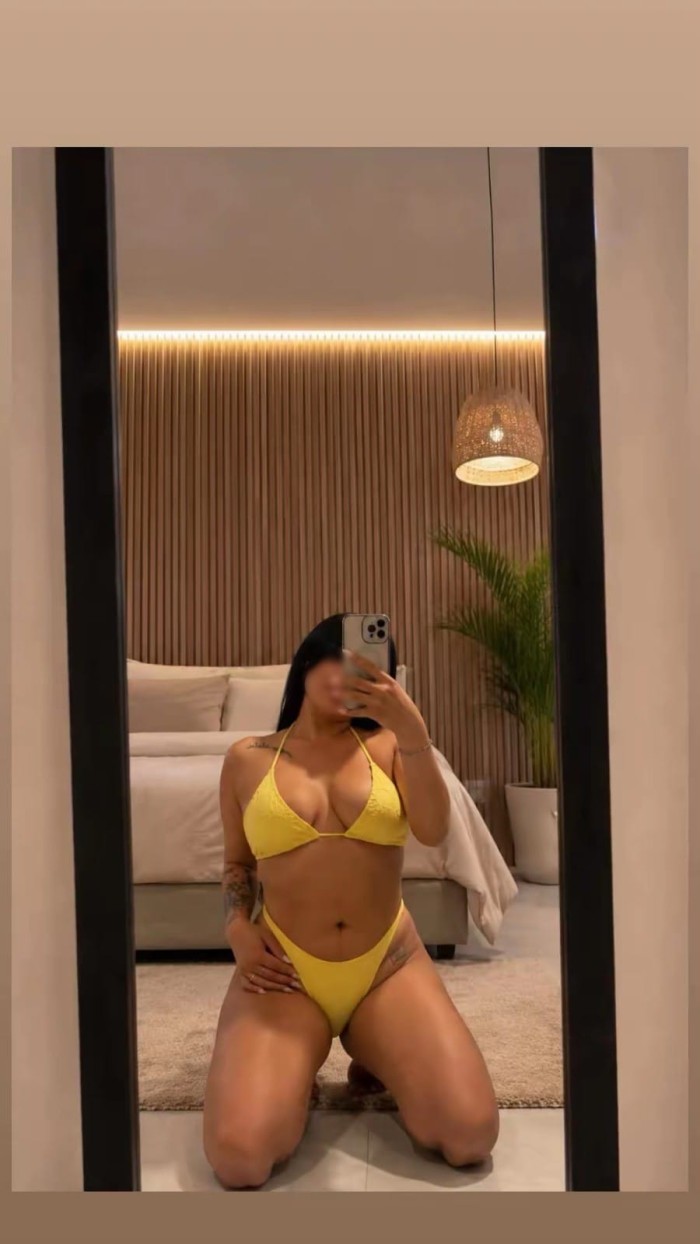 SENSUAL Y RICA FOLLAME MUY INTENSO ESTOY MOJADITA