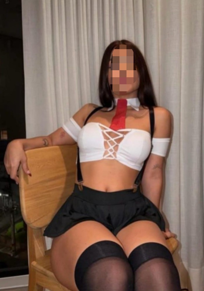Jovencita brasileña nueva en OURENSE!