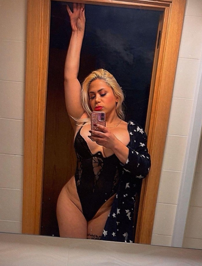 BOMBA DE SEXO FIESTA ARDIENTE TRANS DOMINANTE