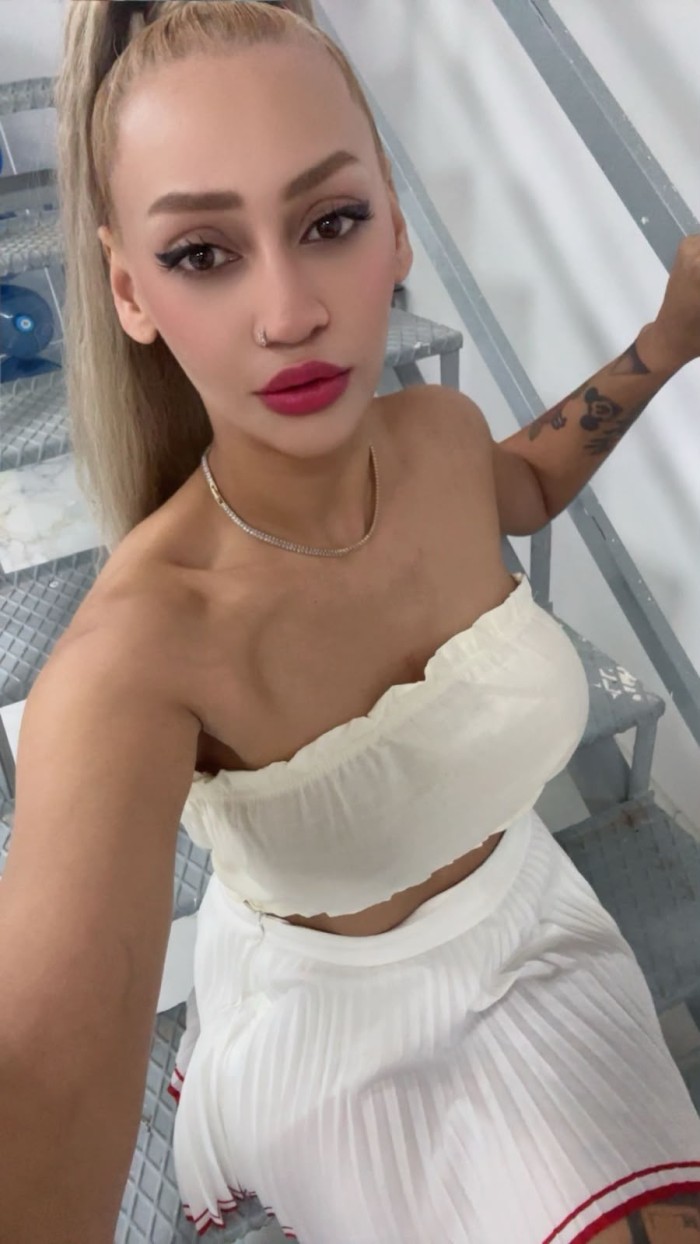 LITUANA SENSUAL ARDIENTE FIESTERA