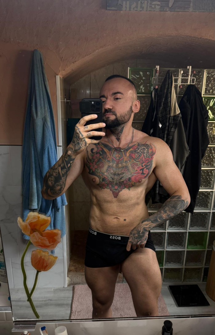 TRANS Y CHICO DOMINANTES XXL