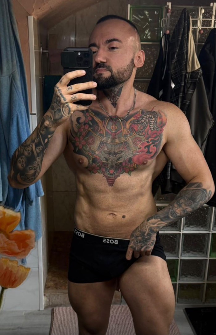 TRANS Y CHICO DOMINANTES XXL