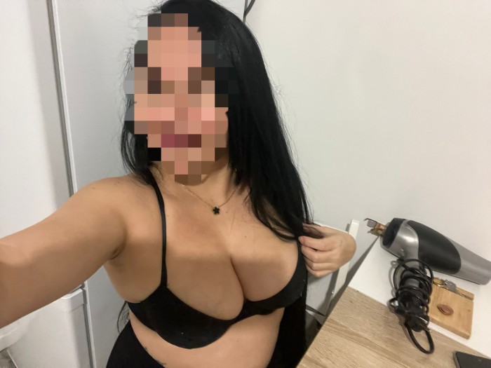 MORBOSA, SEXI Y FIESTERA (FUENLABRADA) VEN A FOLLARME