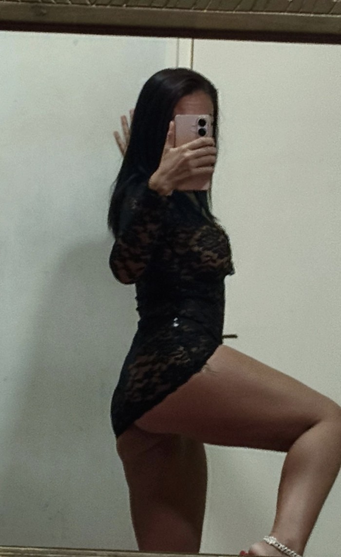NUEVO PAR DE TETAS PARA TI