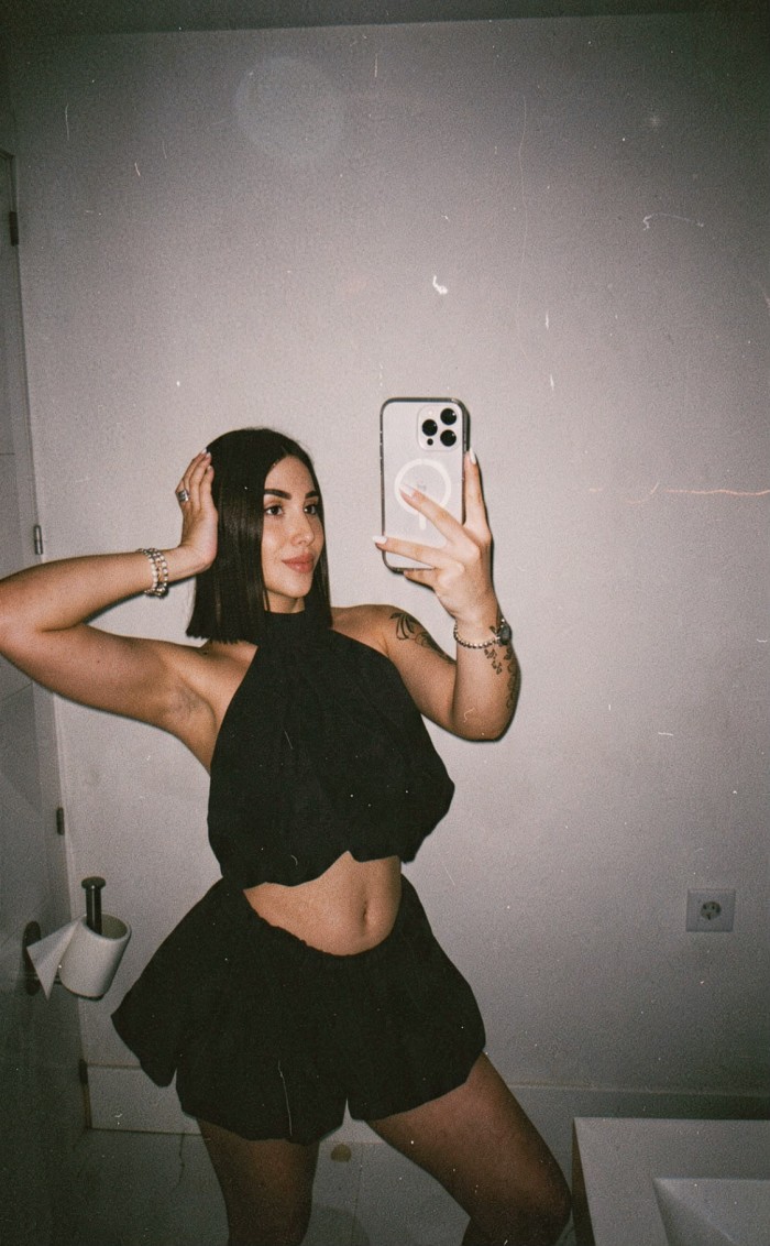 EN EL CARMEN SENSUAL ESCORT CACHONDA ARDIENTE