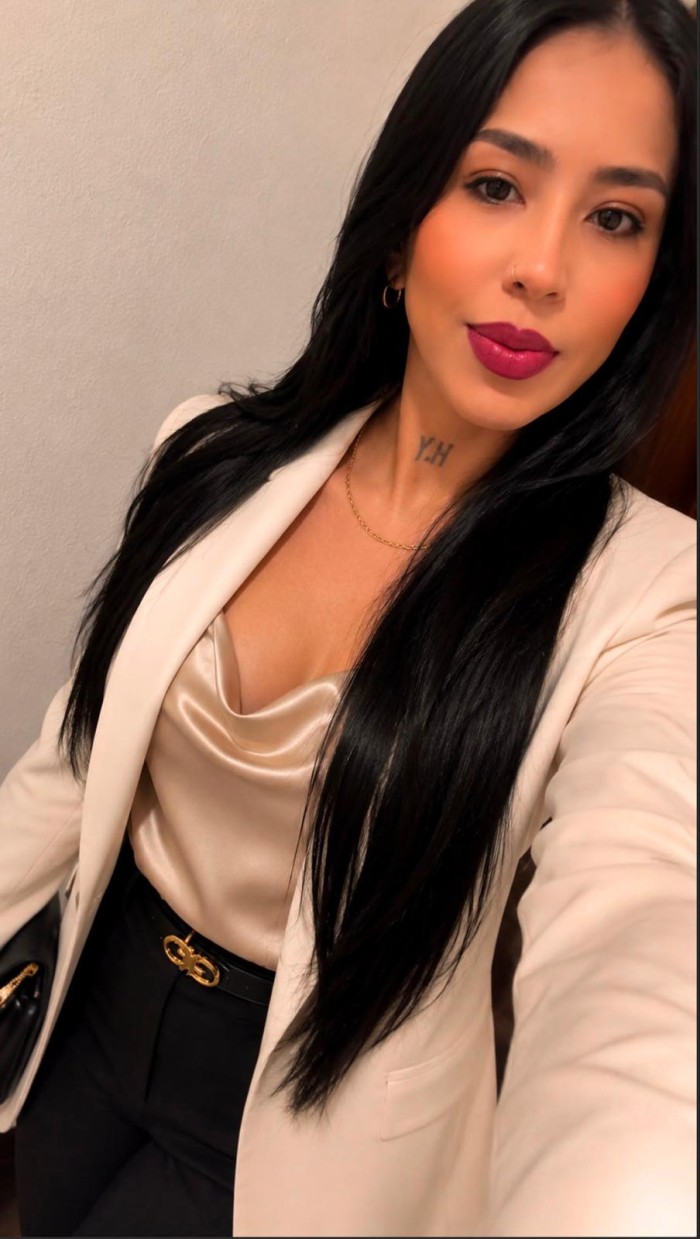 NENITA JUGUETONA GOLFA Y CACHONDA 24HRS