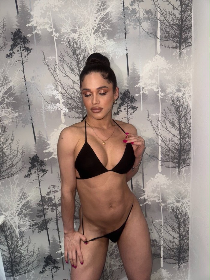 MILU SEX TOP COLOMBIANA EXOTICA CALIENTE GUARRA