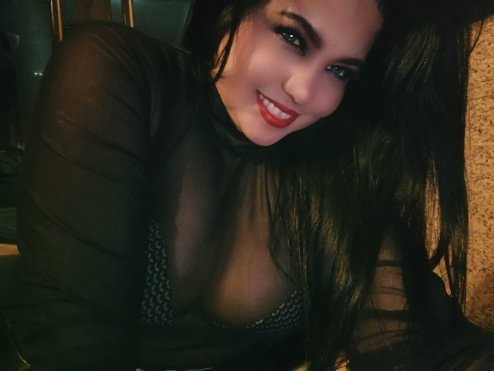 EN OVIEDO ESCORT COLOMBIANA CACHONDA ARDIENTE