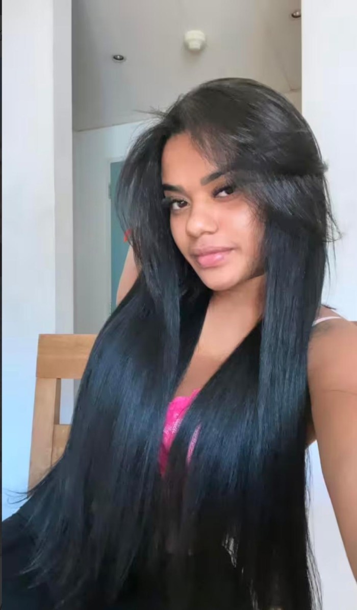 Joven venezolana fiestera en Chamartin