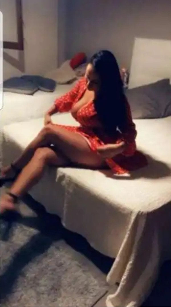 LUCY LATINA DELICIOSA EXPERIMENTADA COMPLACIENTE