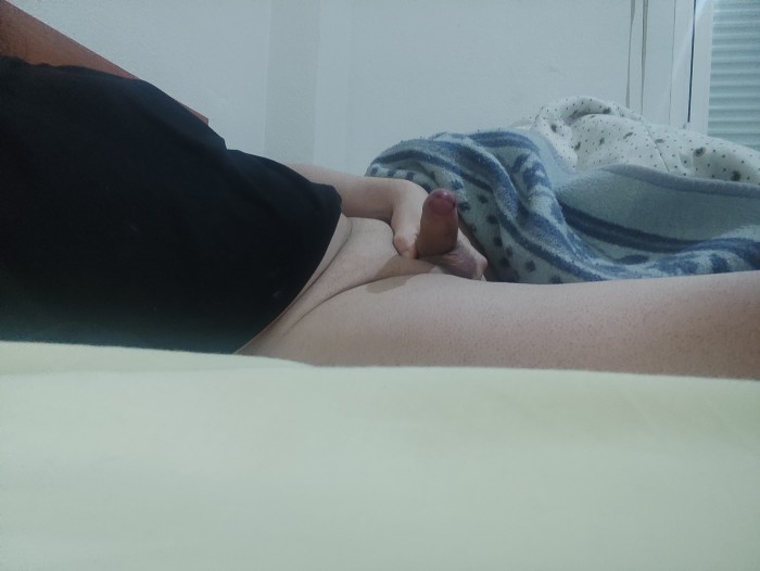 Trans española besos con lengua lechera y fiestera
