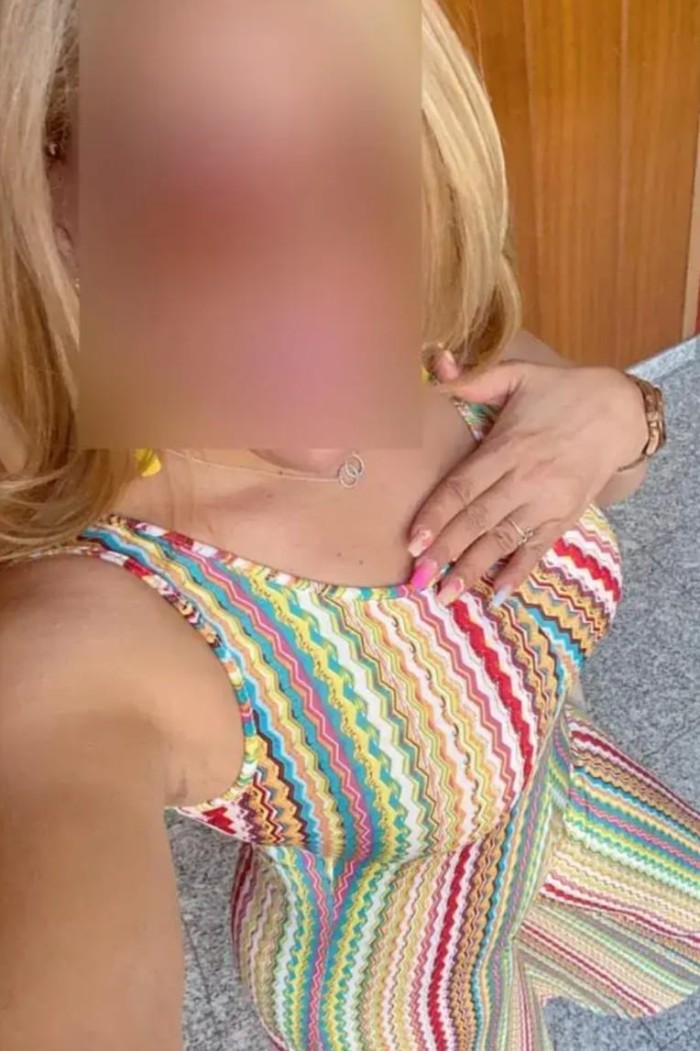 SOY LA MADURA ARDIENTE QUE BUSCAS
