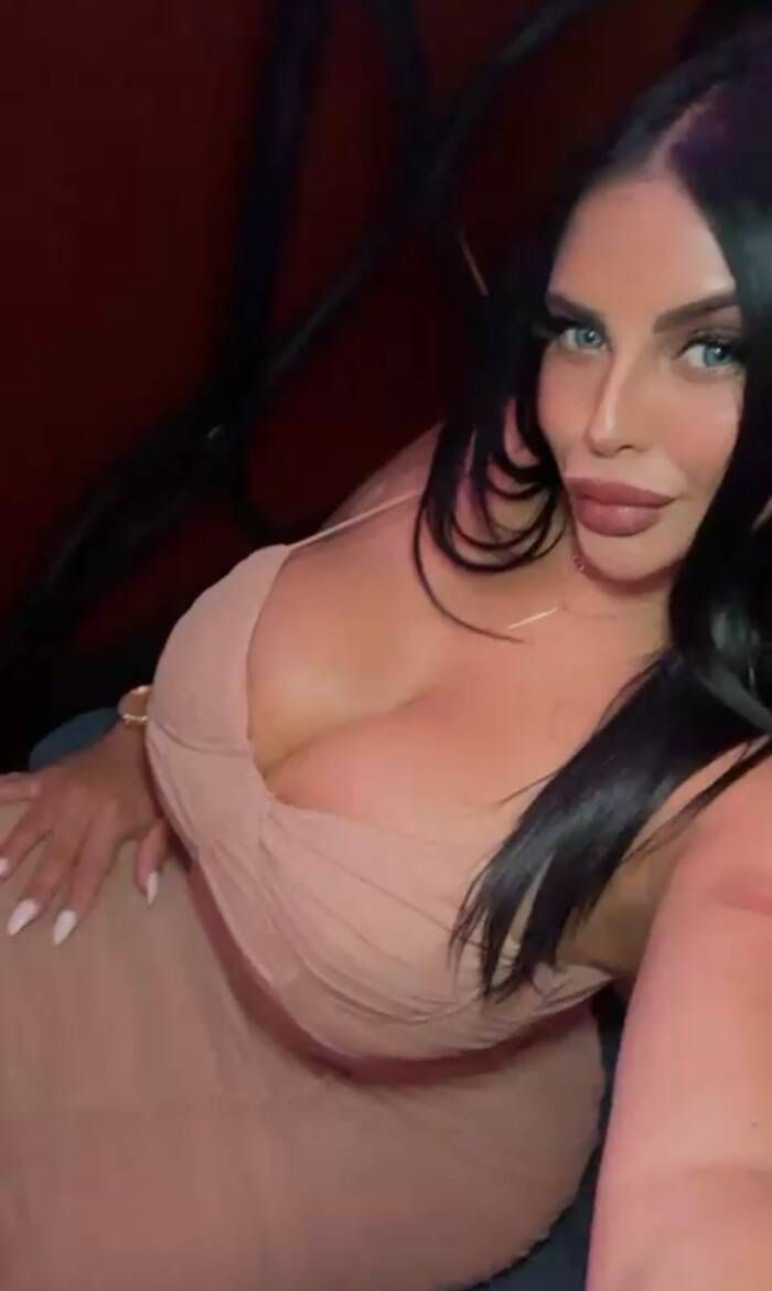 HERMOSA Y SENSUAL CHICA MUY COMPLACIENTE PARA TI