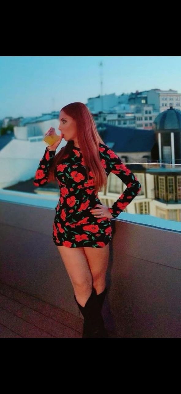 DANIELA MIRANDA LA MAS FEMENINA Y TRAVIESA , FIEST