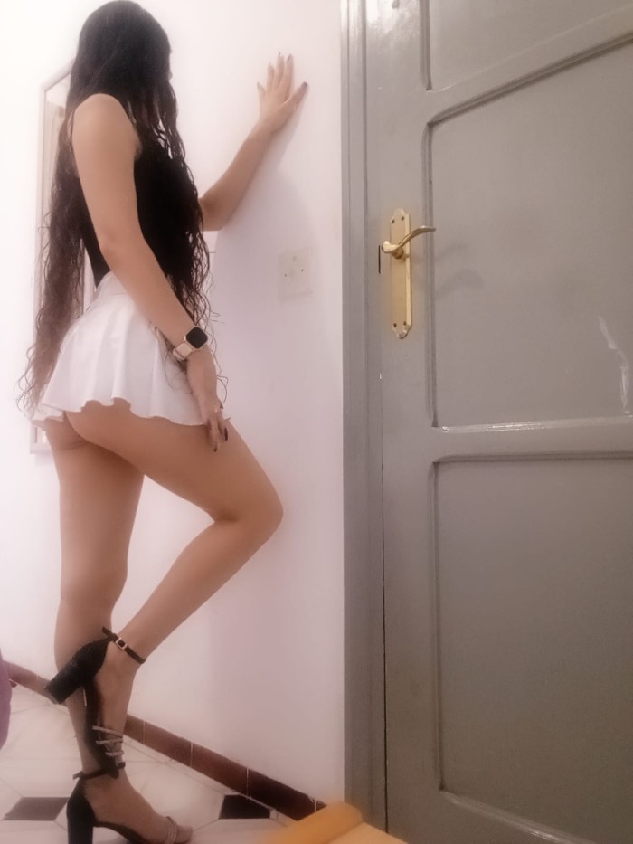 VALERIA, ARGENTINA DELGADITA 26 AÑOS