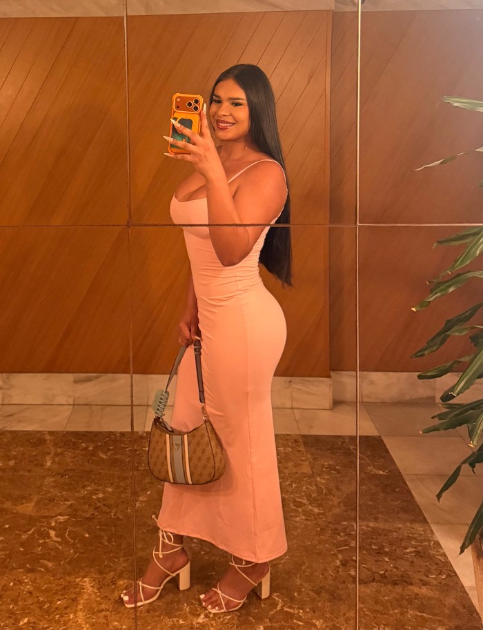 BELLEZA ENCANTADORA LA MAS FEMENINA.ORIGINAL Y REA