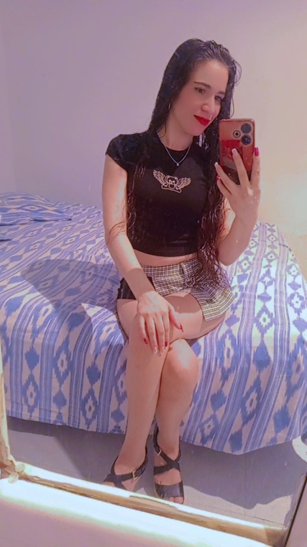 VALERIA, ARGENTINA DELGADITA 26 AÑOS