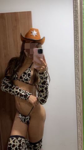 HERMOSA POLLONA 24:CM REALES LECHERA AMANTE