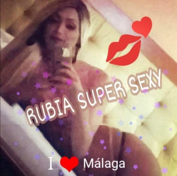 Trans Amanda mamona la reina de las mamadas ExPRESs