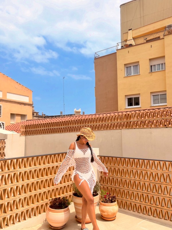 COLOMBIANA CALIENTE EN BARCELONA SOLO SALIDAS