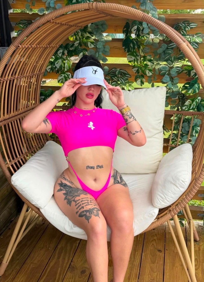 Hazme vivir una noche llena de placer, sexy latina