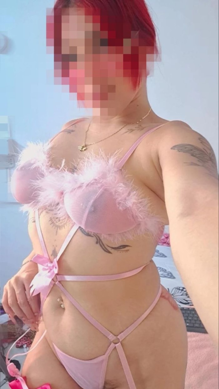 GENESIS, PELIRROJA COLOMBIANA FIESTERA 24H