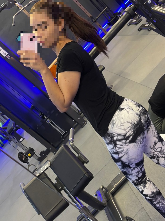 DELICIOSA IMPLICADA EXQUISITA ANSIOSA DE PLACER