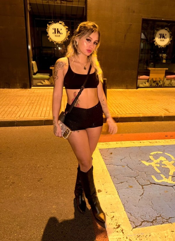 NOVEDAD ALICE MORBOSA CACHONDA CALIENTE FIESTERA JUGUETONA EN ILLESCAS