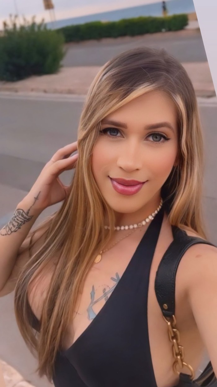 TRANS ARDIENTE SENSUAL APASIONADA DESEOSA DE SEXO