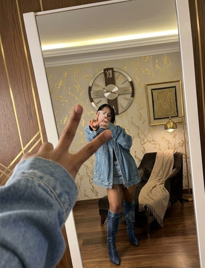 Micaela en reus,  morena cachonda full griego fiestera 24hs