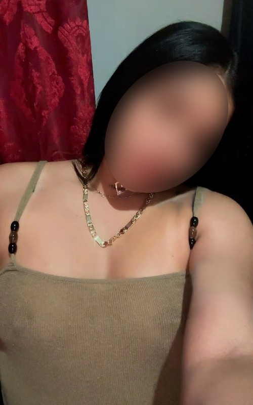 NICOL… HERMOSA SENSUALIDAD NATURAL…