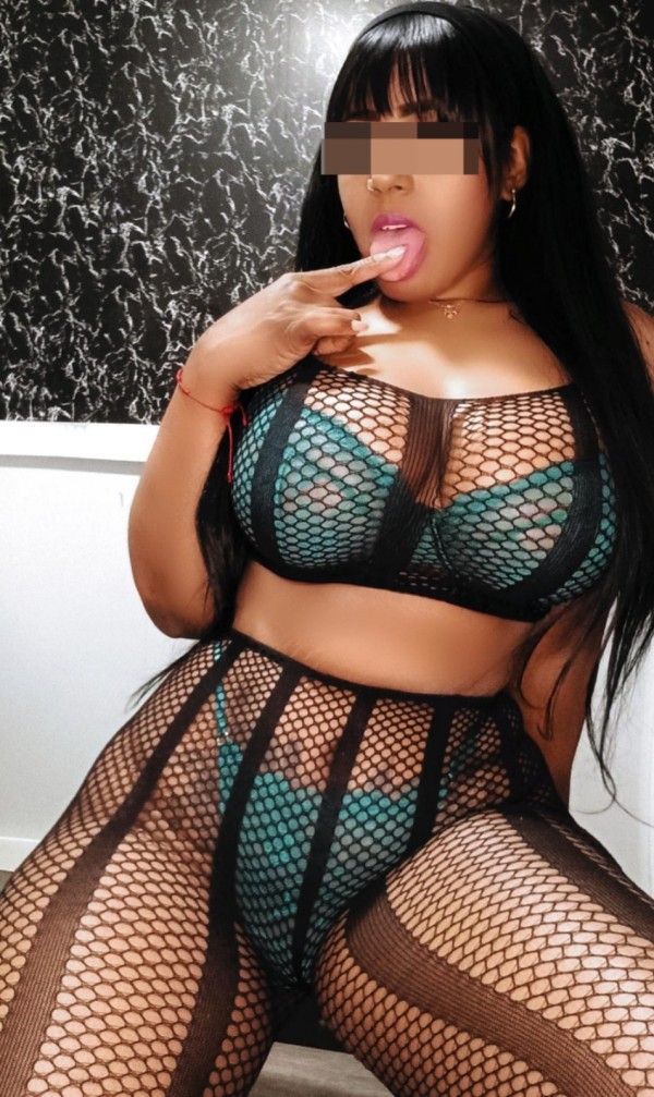 NOVEDAD EN LUCENA CACHONDA BOMBA DE SEXO