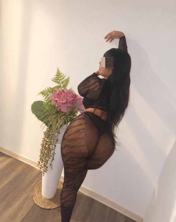 NOVEDAD EN LUCENA CACHONDA BOMBA DE SEXO