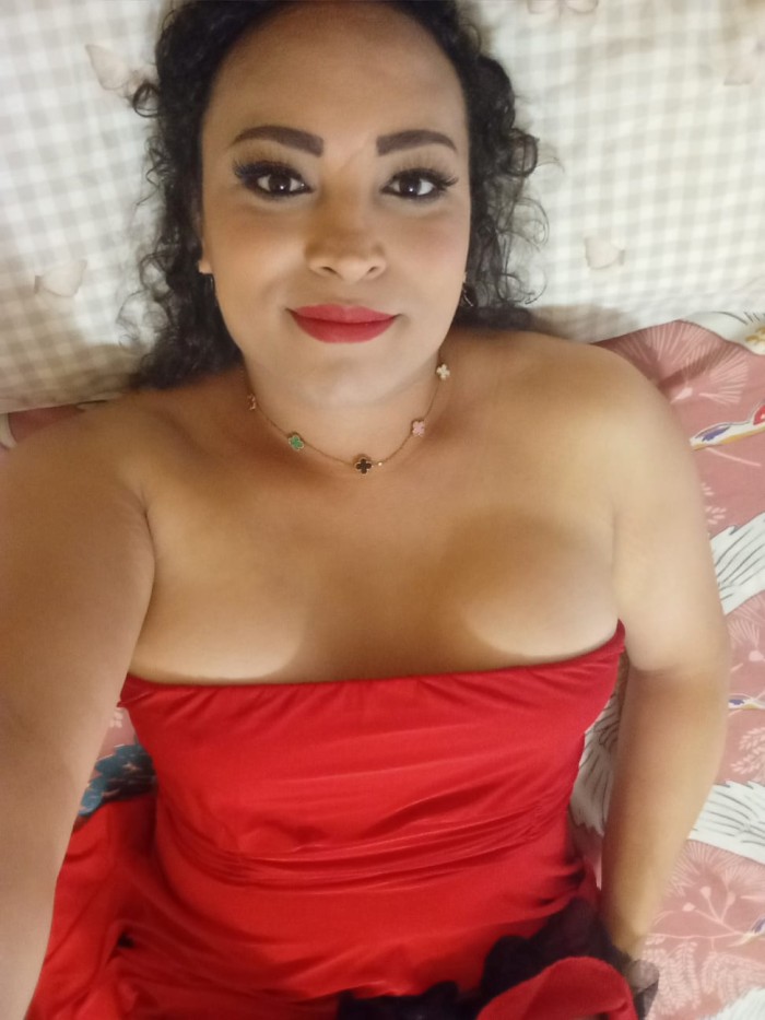 DULCE TRANS DE TETAS GRANDES ACTIVAPOLLONA EN GRAO