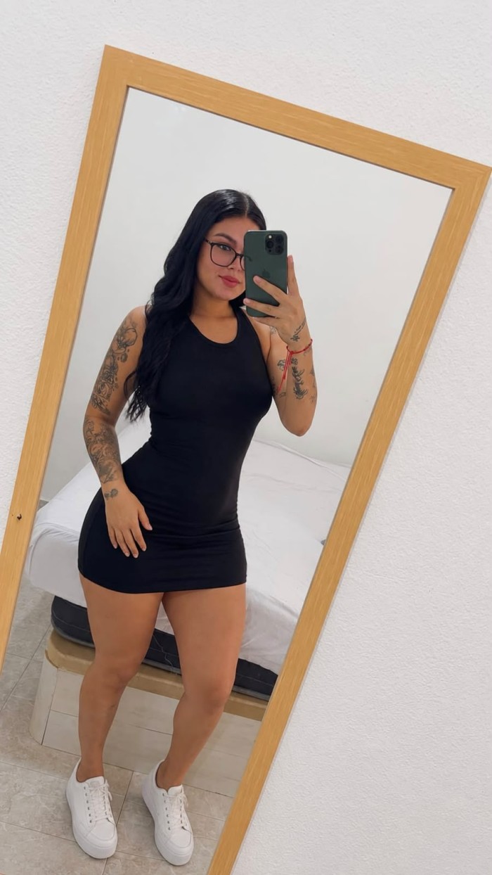 UNA JOVENCITA IMPERDIBLE 24H 643523457