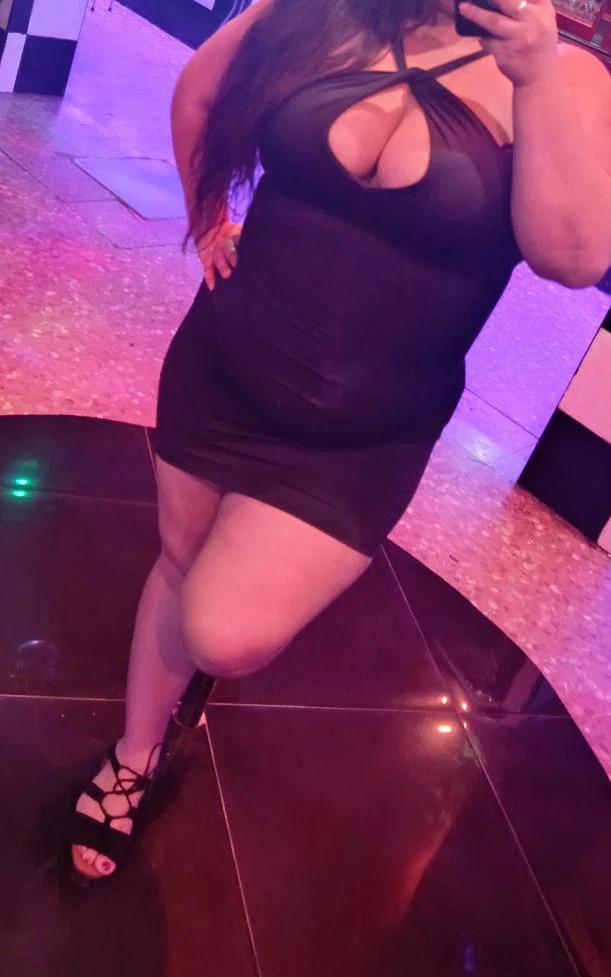 **LIZ***NUEVA EN ELDA PETRER