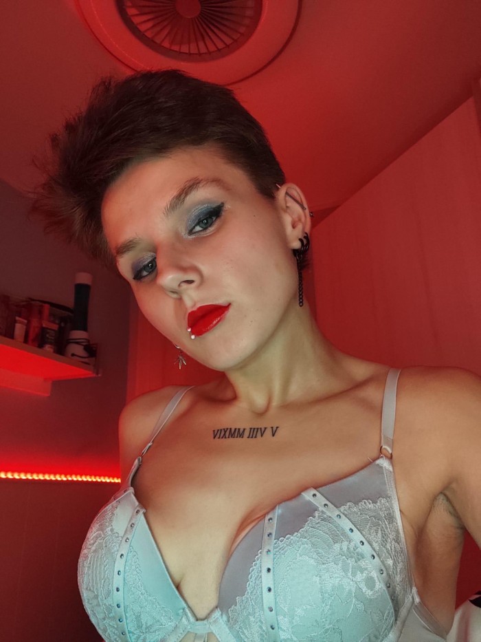 VIDEOLLAMADAS VIDEOS MUY GUARROS PERSONALIZADOS