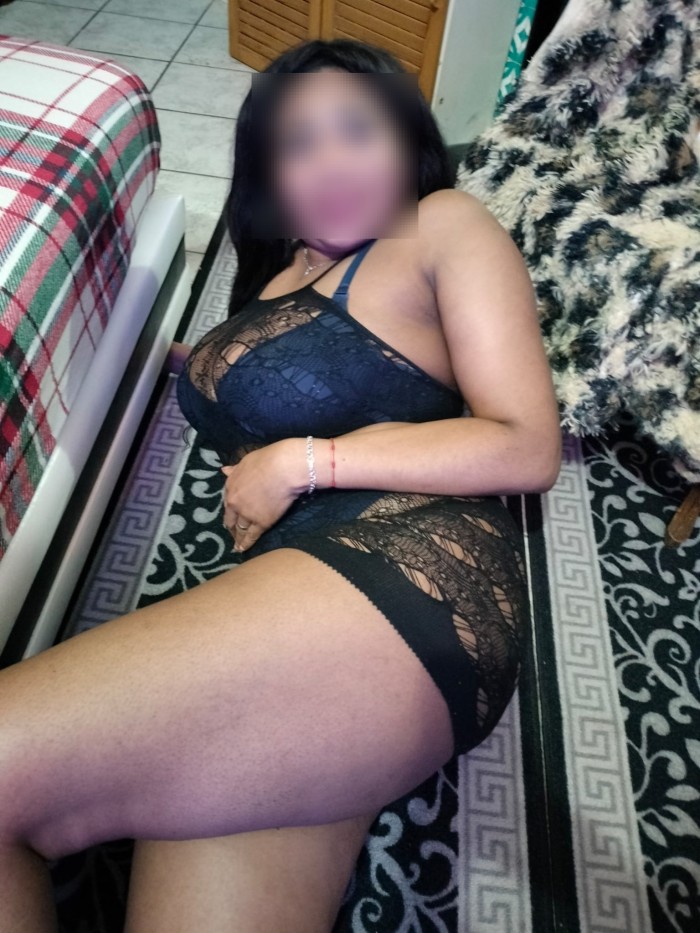 NATI FIESTERA JUGUETONA FULL SEX MASJE 24H