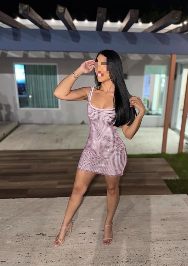 Rebeca tu acompañante ideal