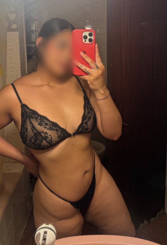 COLOMBIANA DE LUJO EXPLOSIVA Y JUGUETONA