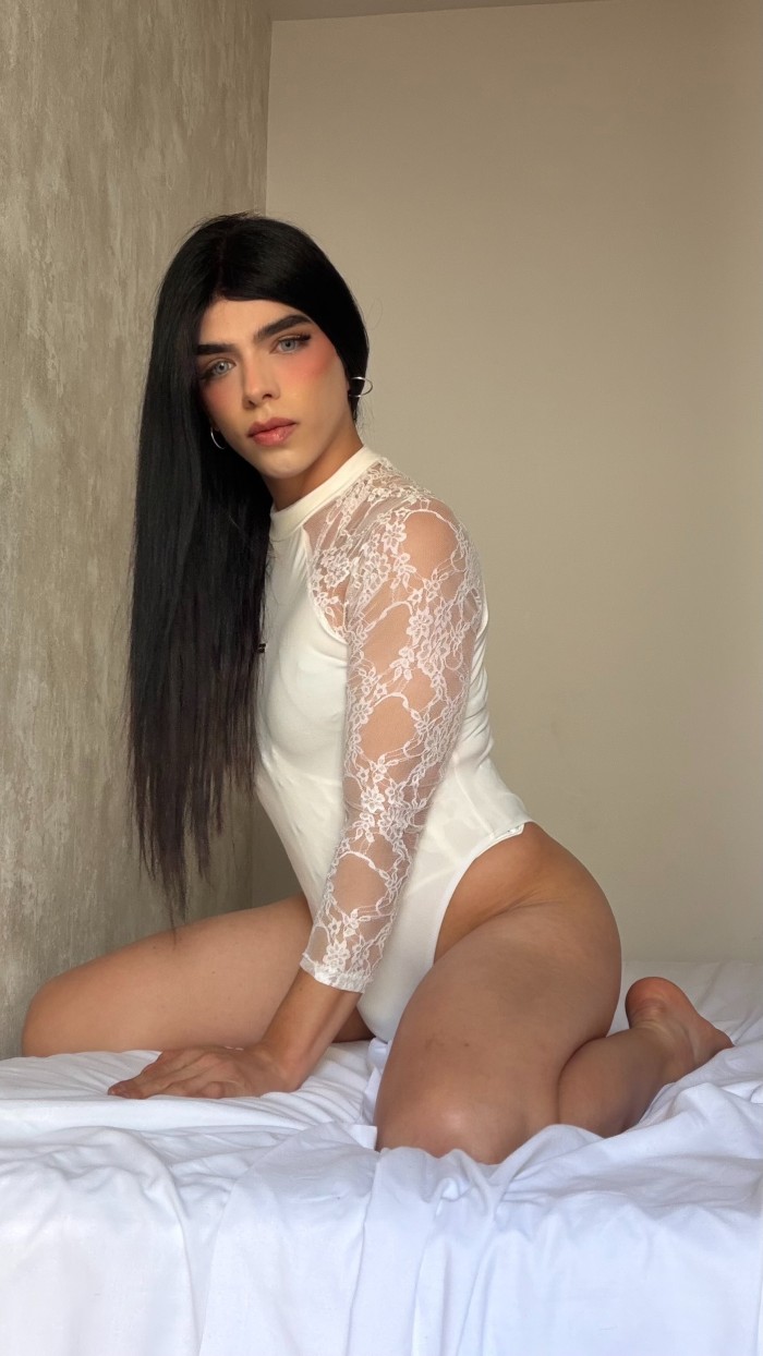 CHICA REAL COMPLACIENTE RICO CULO BUENA POLLA