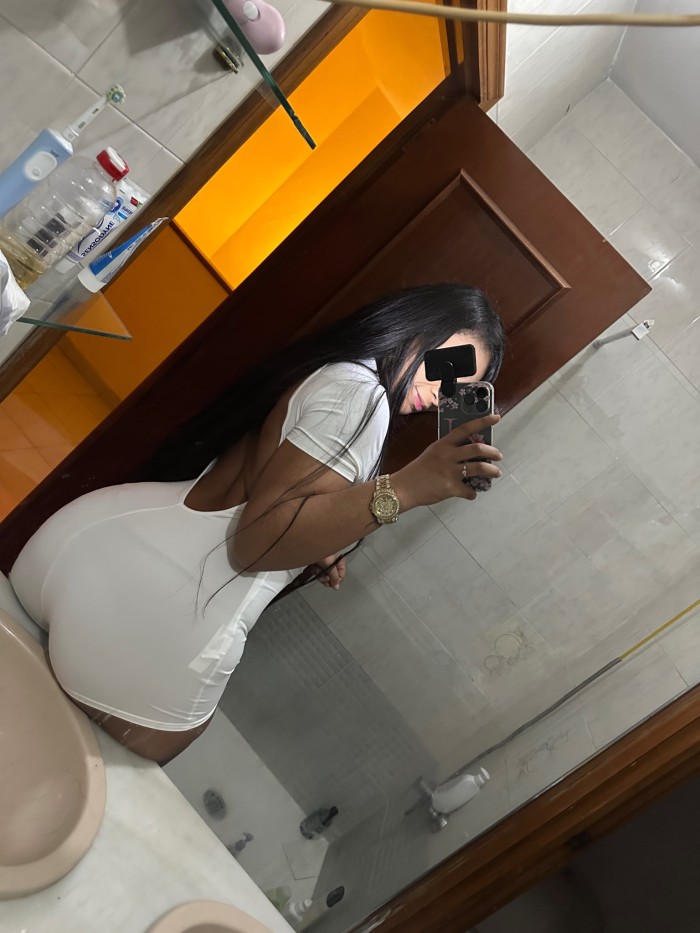 Hermosa jovencita Recien llagada A villagarcia