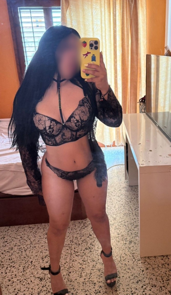 EN PUENTE DE VALLECAS DIOSA DEL SEXO VIP