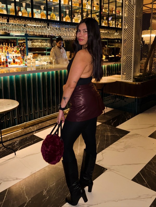 Amiguitas latinas!Vente a visitarnos o Vamos nosotras! 24/7 Salidas!!